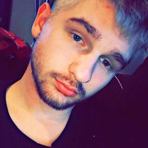 Meet your Posher, Chaz